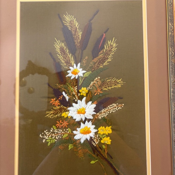 VTG Floral Crewel Embroidery Wall Art - Picture 2 of 8